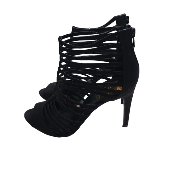 NEW Brash Black Multiple Strapped Heels - Picture 1 of 7